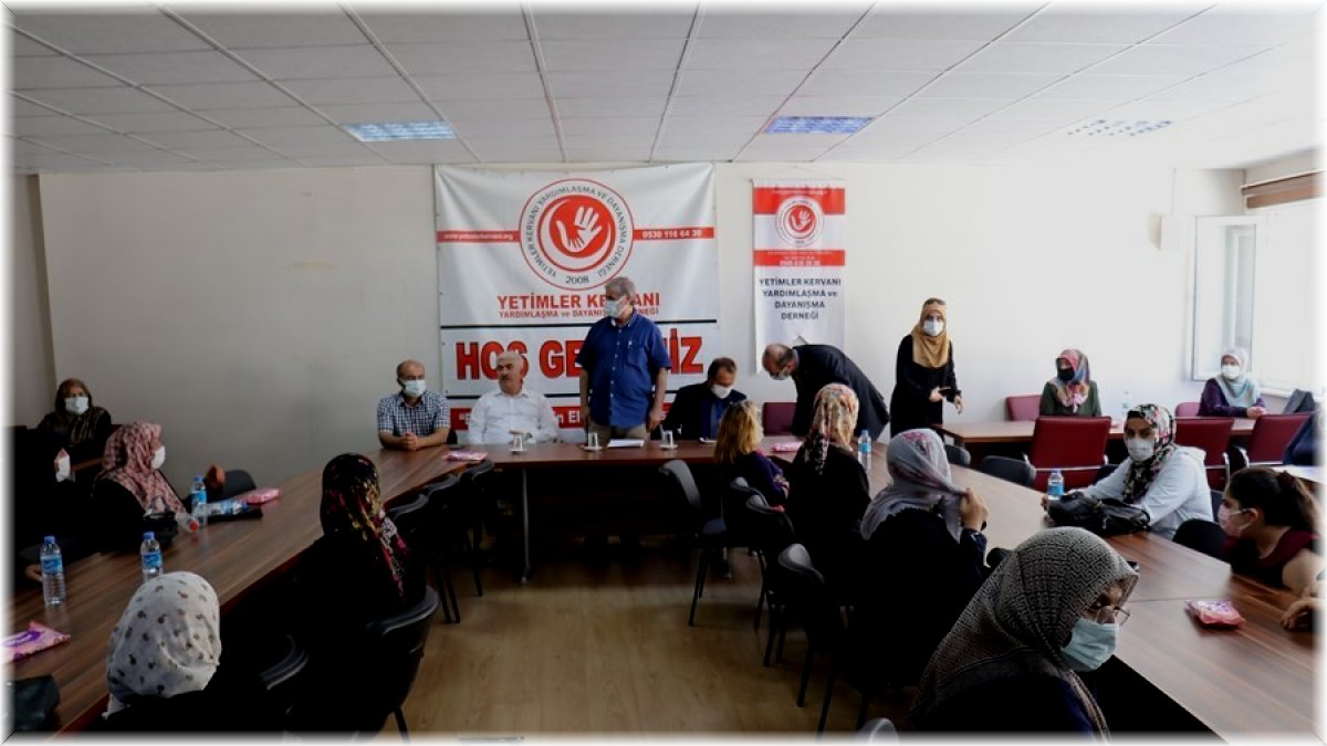 Covid-19 salgın sürecinde 65 yaş üstüne destek