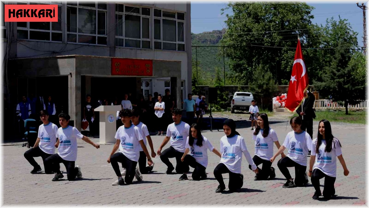 Çukurca'da 19 Mayıs Atatürk'ü Anma, Gençlik ve Spor Bayramı coşkusu