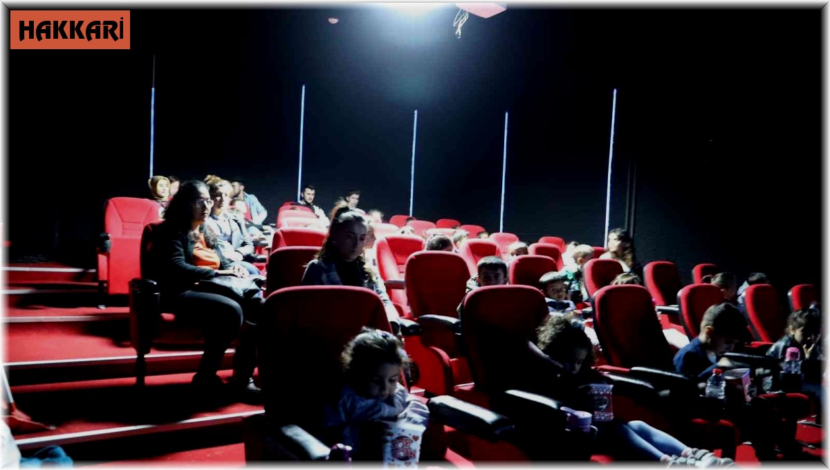 Çukurca'da ücretsiz sinema keyfi