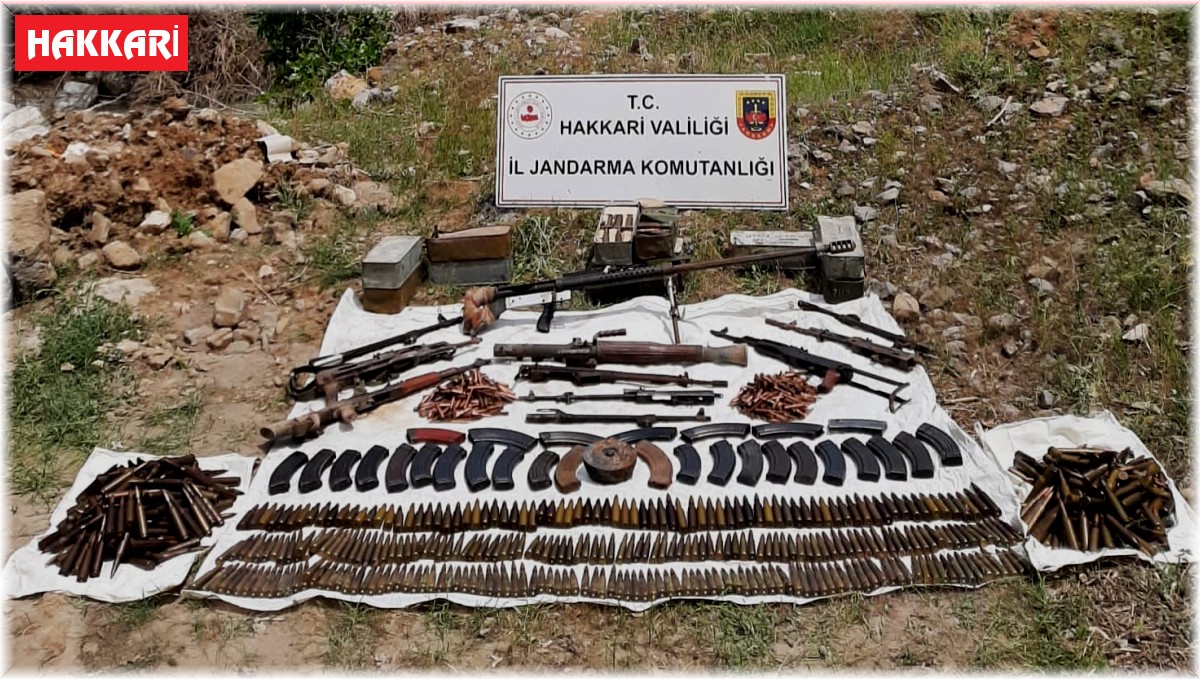 Çukurca Kazan'da silah ve mühimmat ele geçirildi