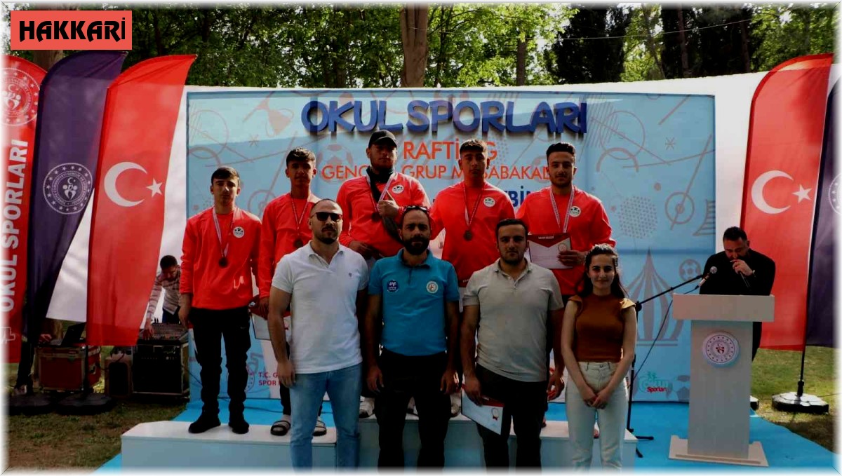 Çukurca Rafting Takımından büyük başarı