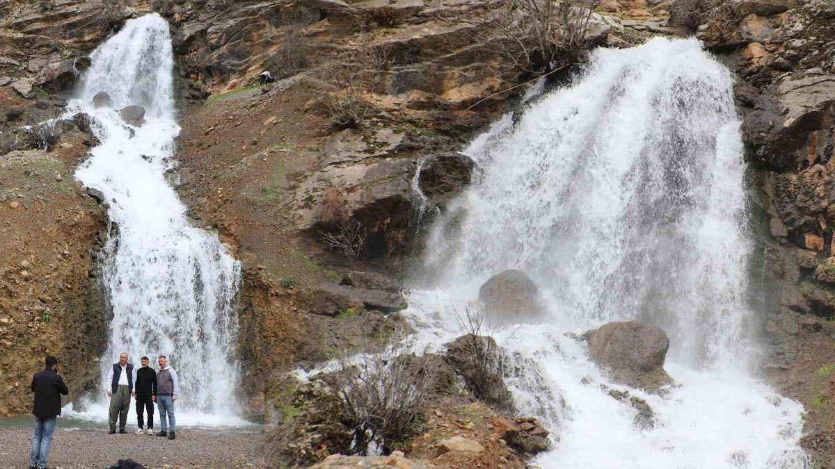 Çukurca’daki Beyaz Su Şelalesi baharla coştu, doğaseverlerin uğrak noktası oldu