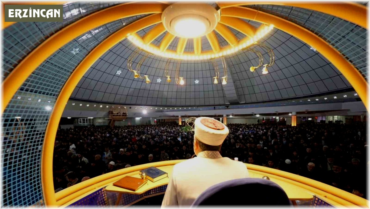 Cuma hutbesinde Filistin vurgusu!