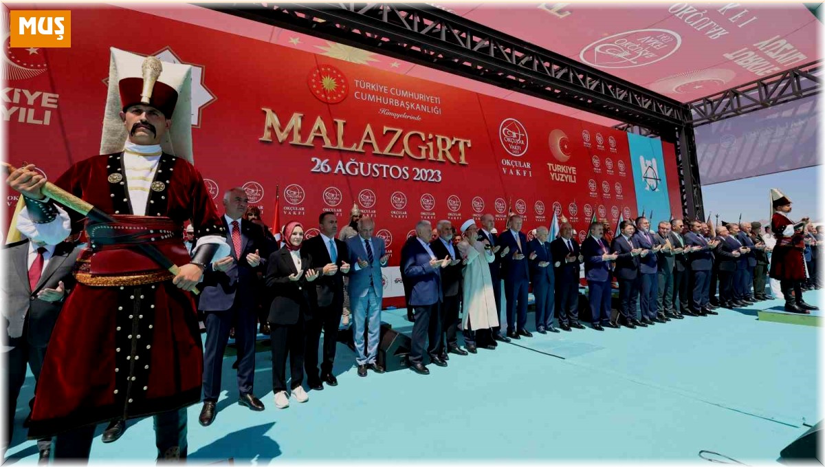 Cumhurbaşkanı Erdoğan: 'Biz hep içeriden aldığımız darbelerle sarsıldık'