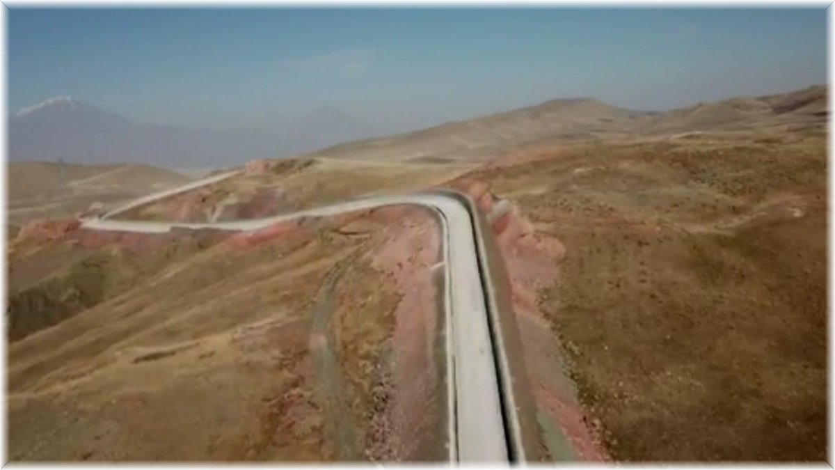 Cumhurbaşkanı Erdoğan: "Iğdır sınırındaki duvar çalışmalarını tamamladık"