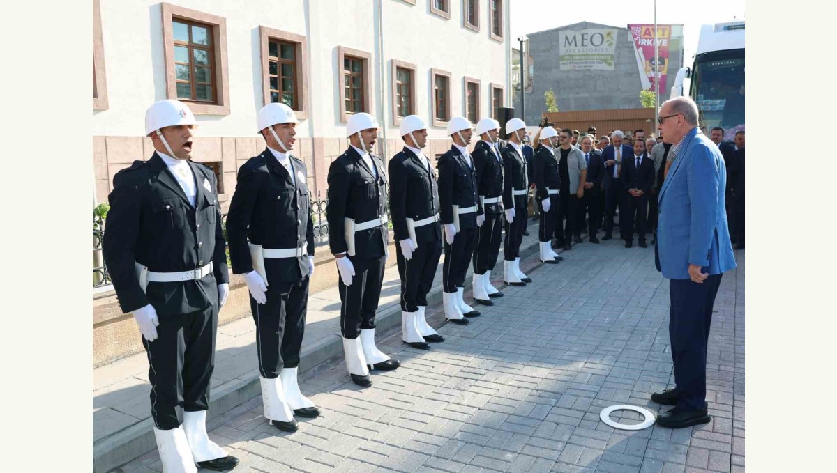 Cumhurbaşkanı Erdoğan Malatya Valilik binasının açılışını yaptı