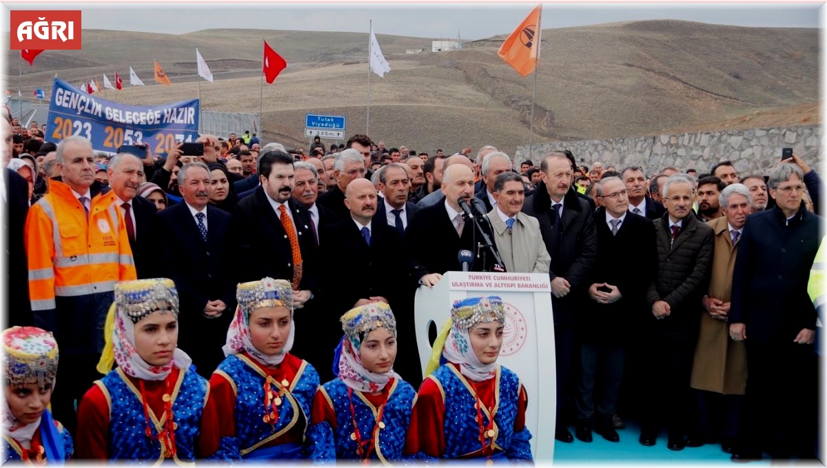 Cumhurbaşkanı Erdoğan: 'Savcı Sayan'ı yakından takip ediyor ve destekliyoruz'