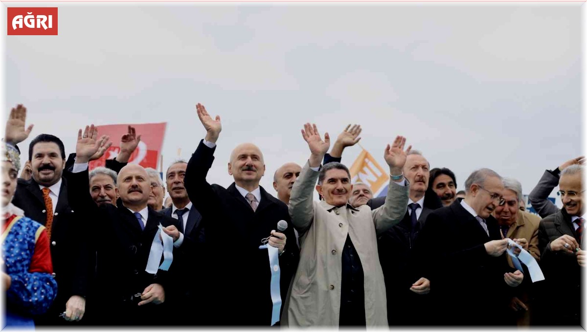 Cumhurbaşkanı Erdoğan video konferansla bağlandı: 70 kilometrelik Tutak-Patnos Yolu açıldı