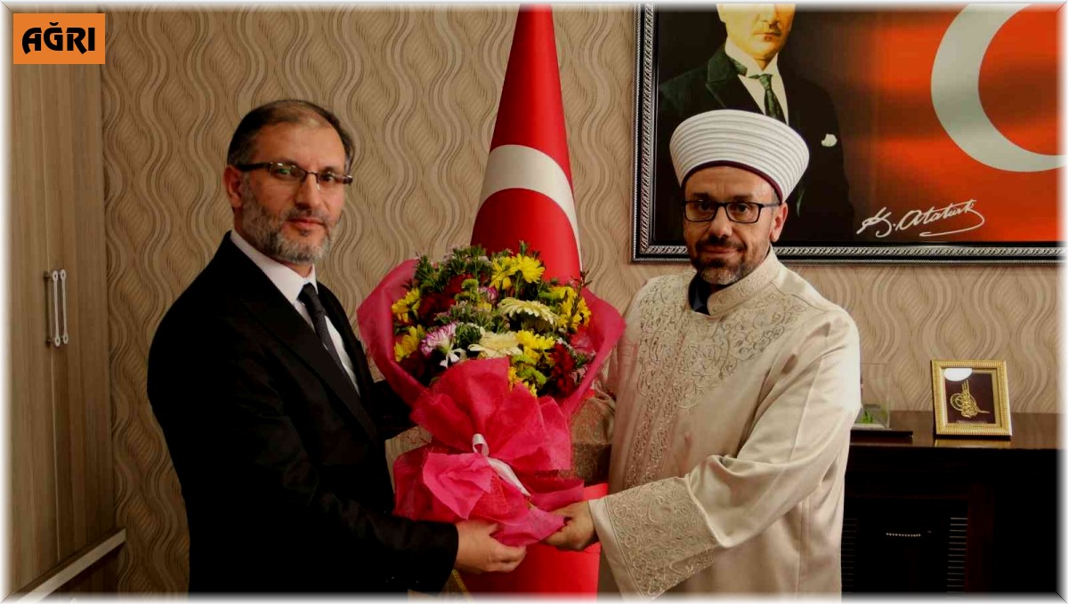 Cumhurbaşkanlığı Kararnamesiyle atanan Celal Büyük, Ağrı Müftülüğü görevine başladı