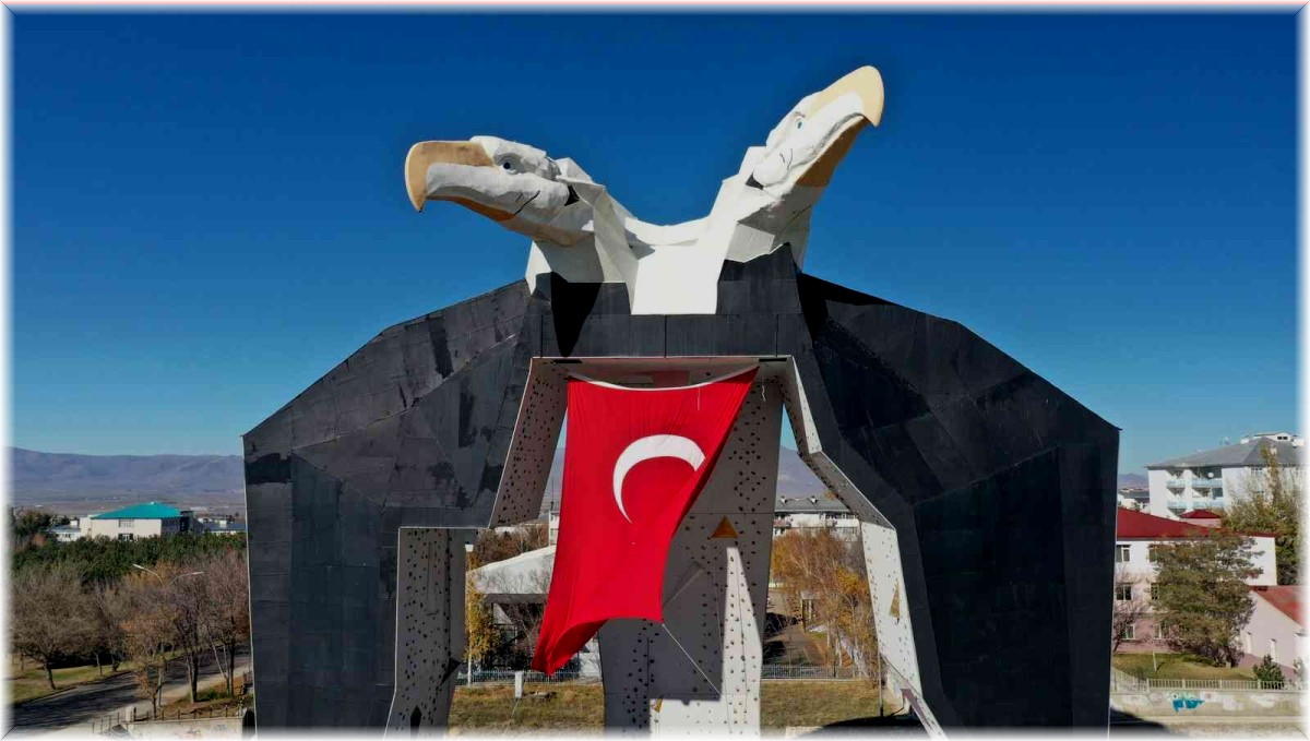 Cumhuriyet Bayramı Atatürk Üniversitesi'nde çeşitli etkinliklerle kutlanıyor
