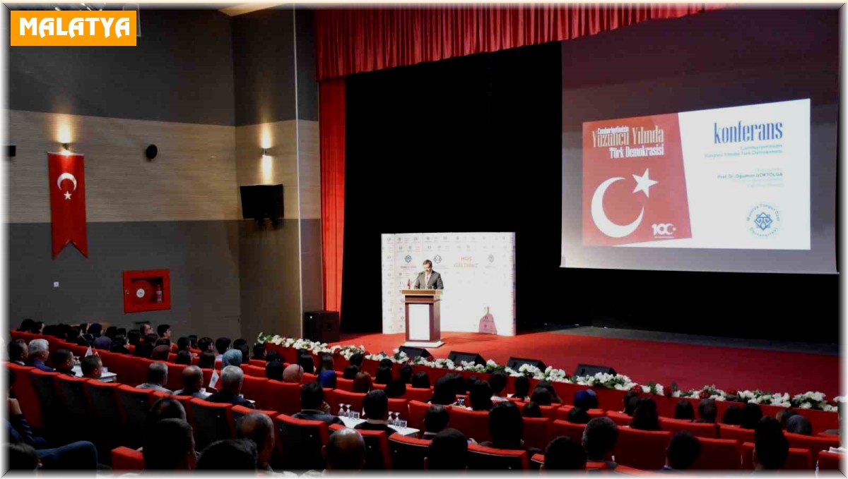 Cumhuriyeti'nin 100. Yılında 'Türk Demokrasisi' paneli