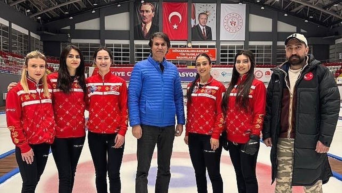 Curling kadın milli takımı, Dünya şampiyonası yolunda