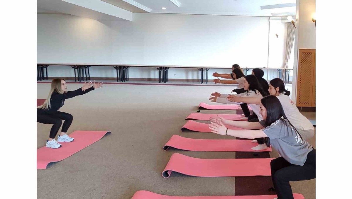 Curlingçiler doğru nefes alma ve pilates eğitimi