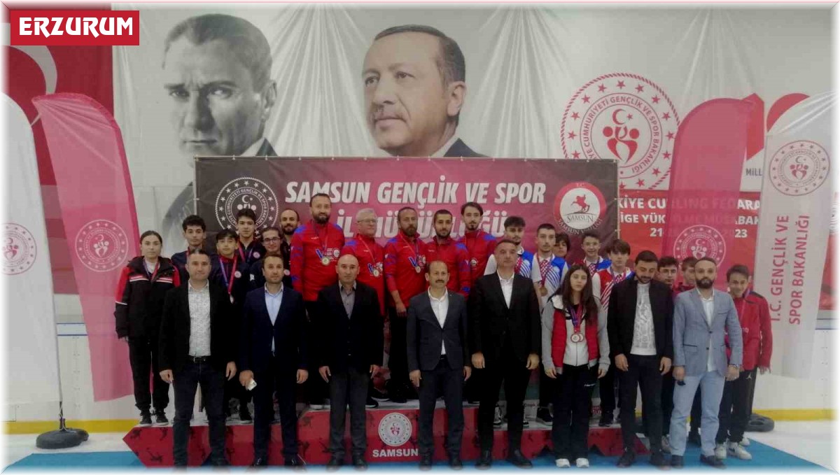 Curlingte heyecan sürüyor