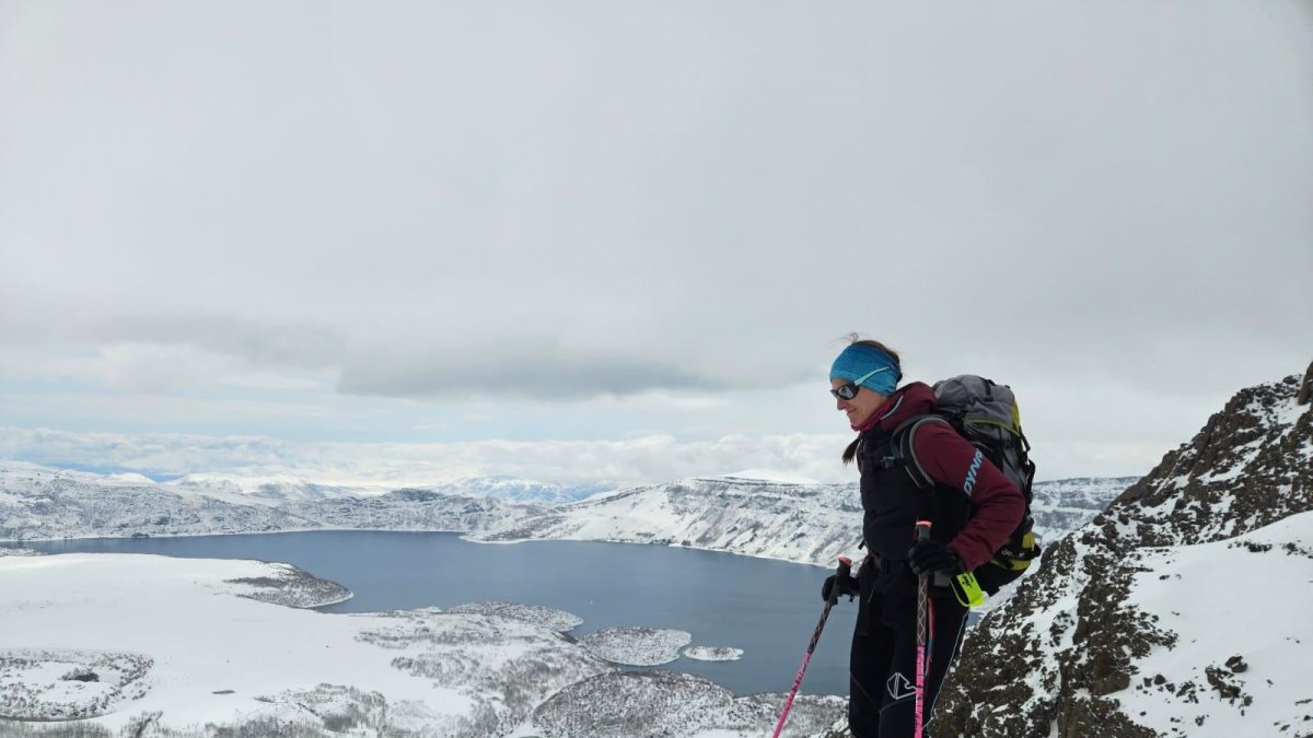 Dağcılar Süphan'da moral depoladı