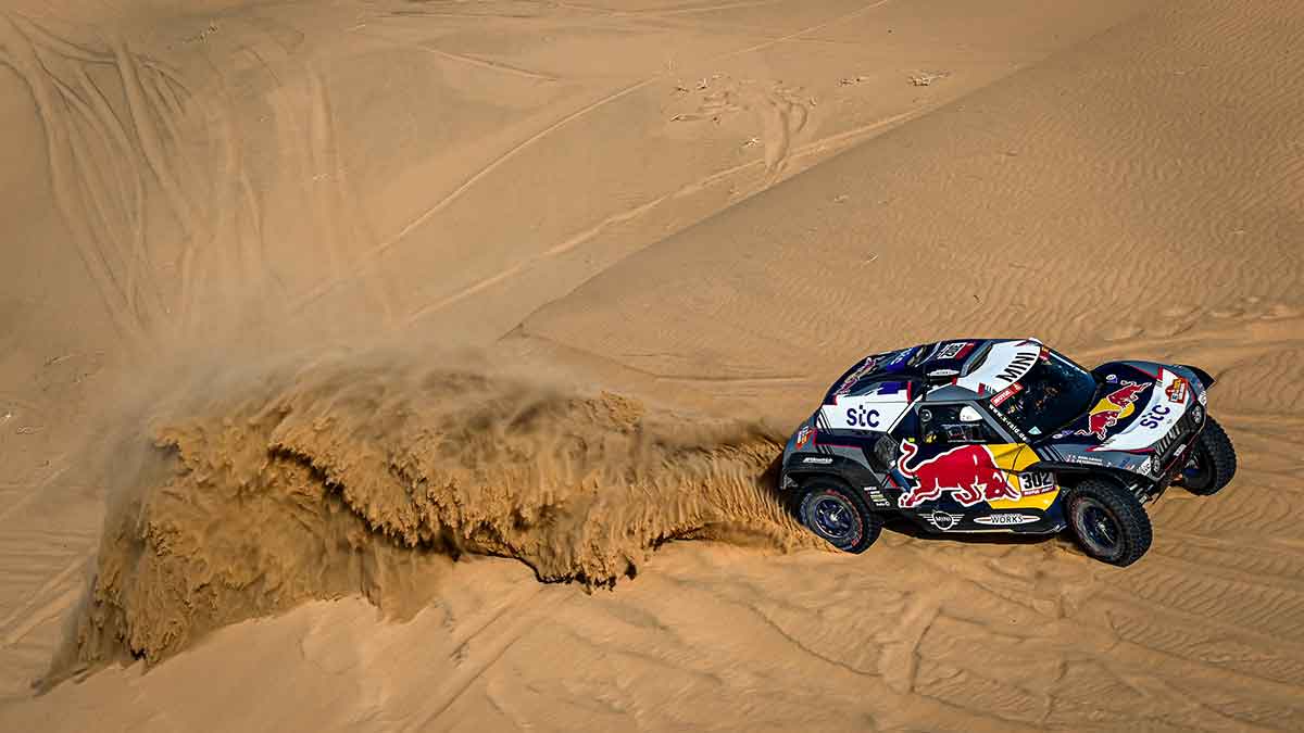 Dakar Rallisi'nde zirve Red Bull sporcularının