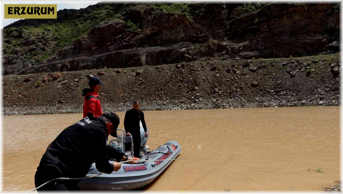 Dalgıçlar kaza sonrası kaybolan şahsı aramaya devam ediyor