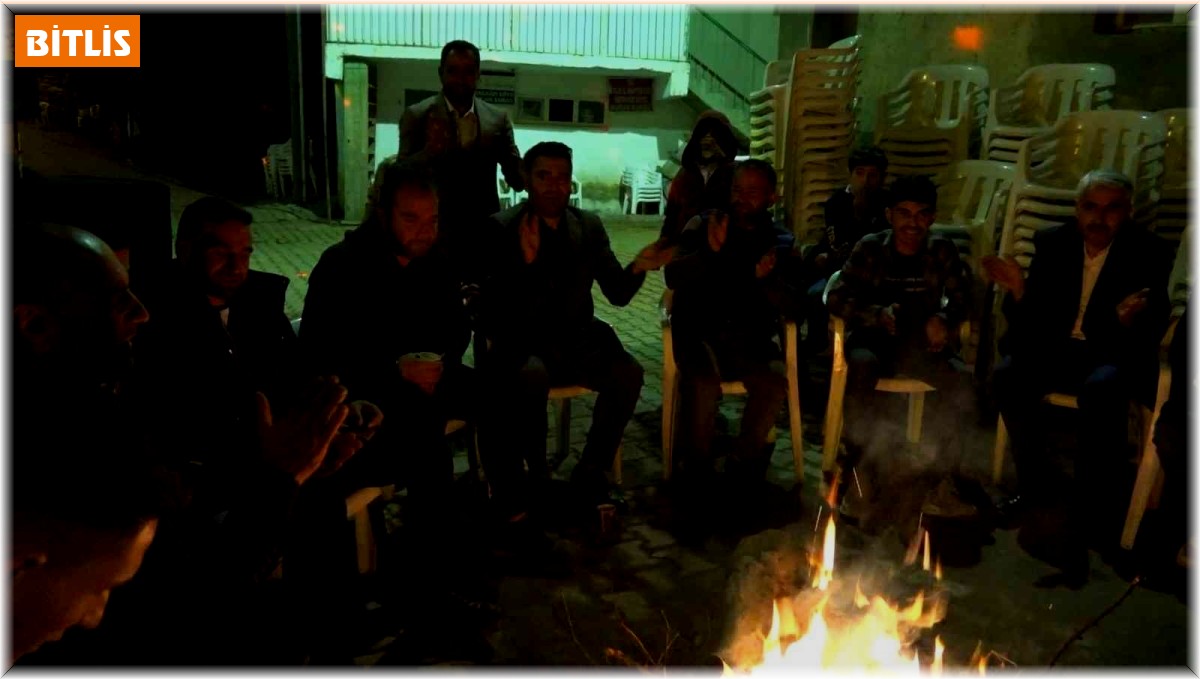 Damda gelin karşılama geleneğine betonarme ev ayarı