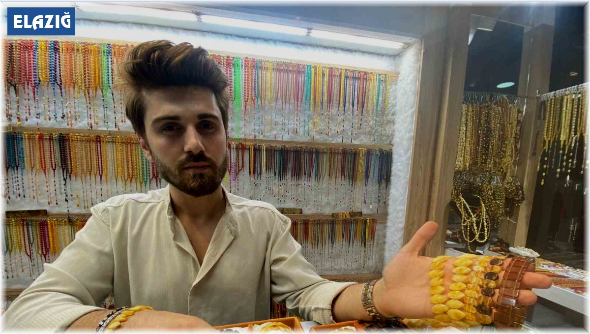 Damla kehribar kolyelere ilgi gün geçtikçe artıyor