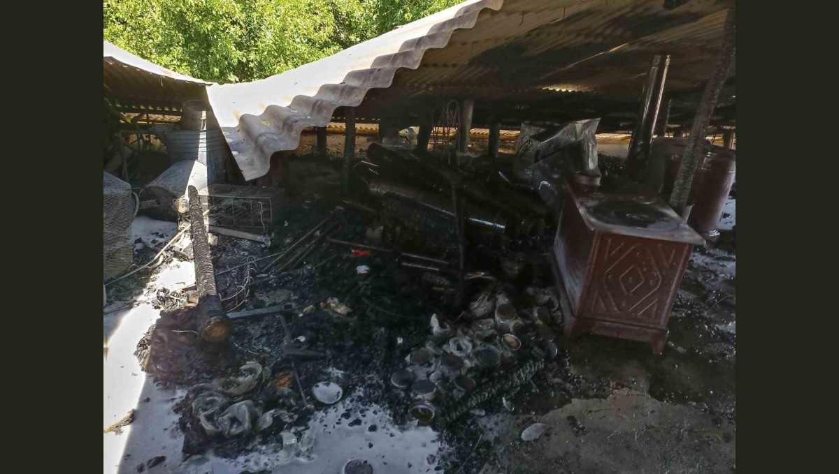 Darende'de çatı yangını korkuttu