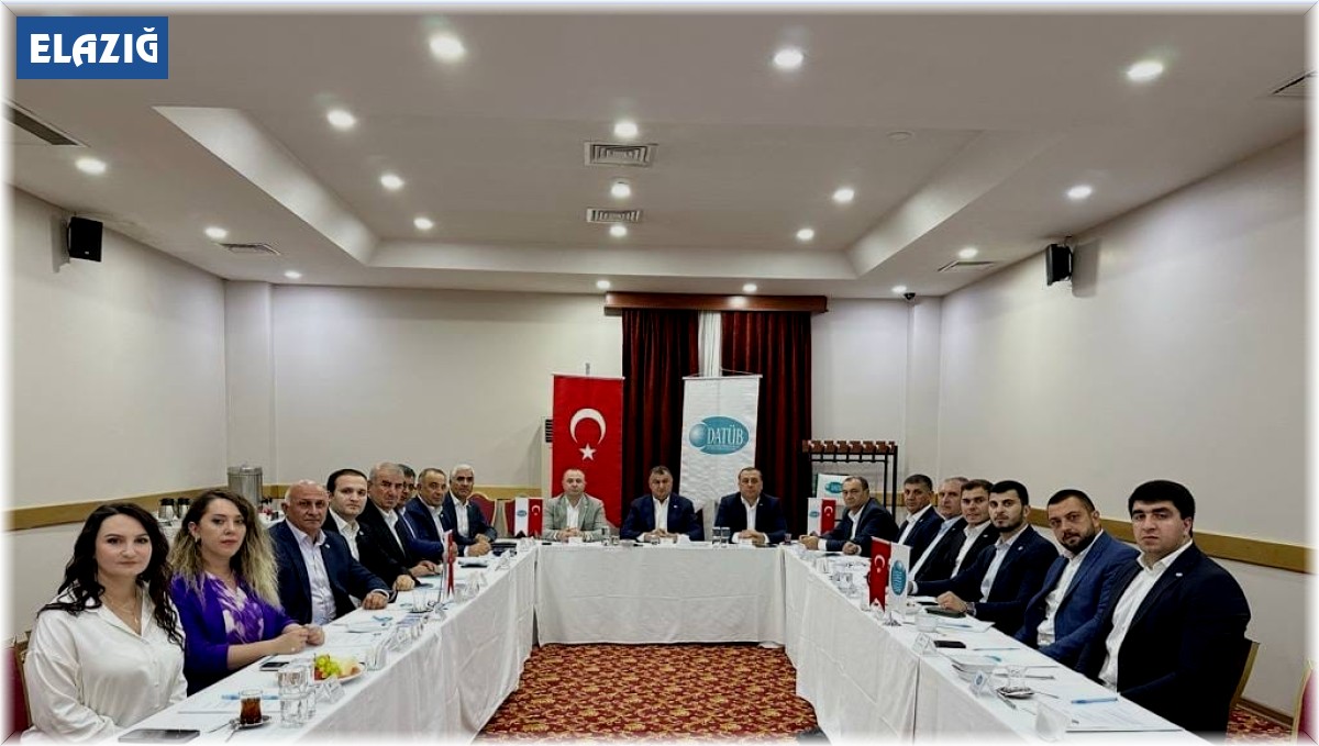 DATÜB yönetimi Elazığ'da toplandı