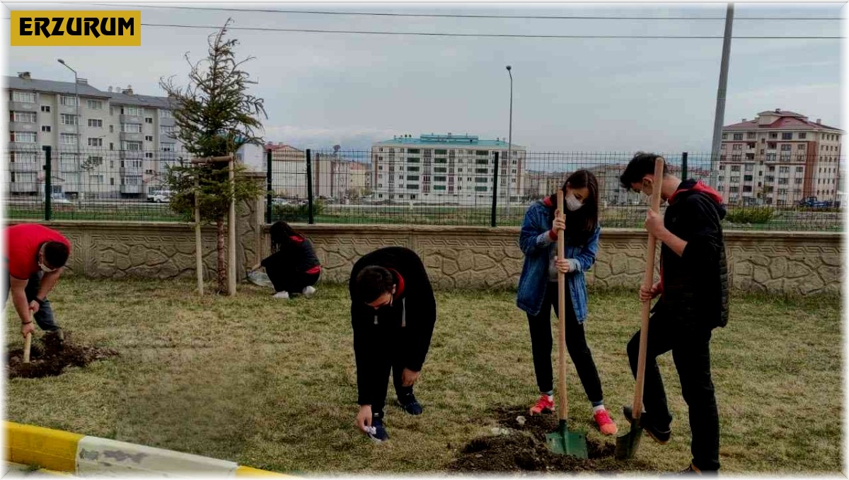 Değerlerle hayatına renk kat eTwinning projesi