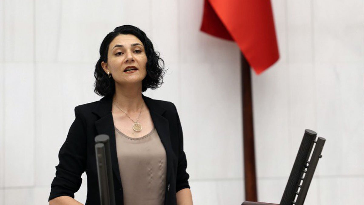 DEM Parti Ağrı Milletvekili Nejla Demir’den Patnos’taki kadın cinayetiyle ilgili yazılı soru önergesi