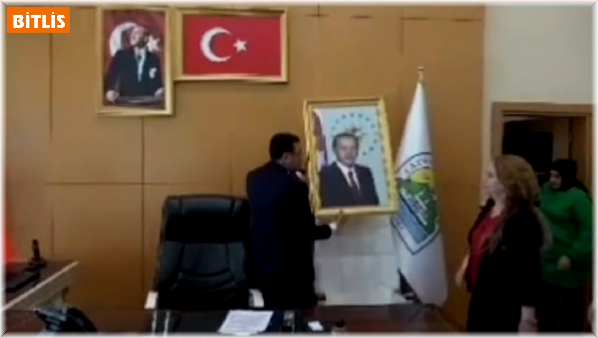 DEM Partili başkanın Cumhurbaşkanının fotoğrafını indirdiği görüntüler ortaya çıktı