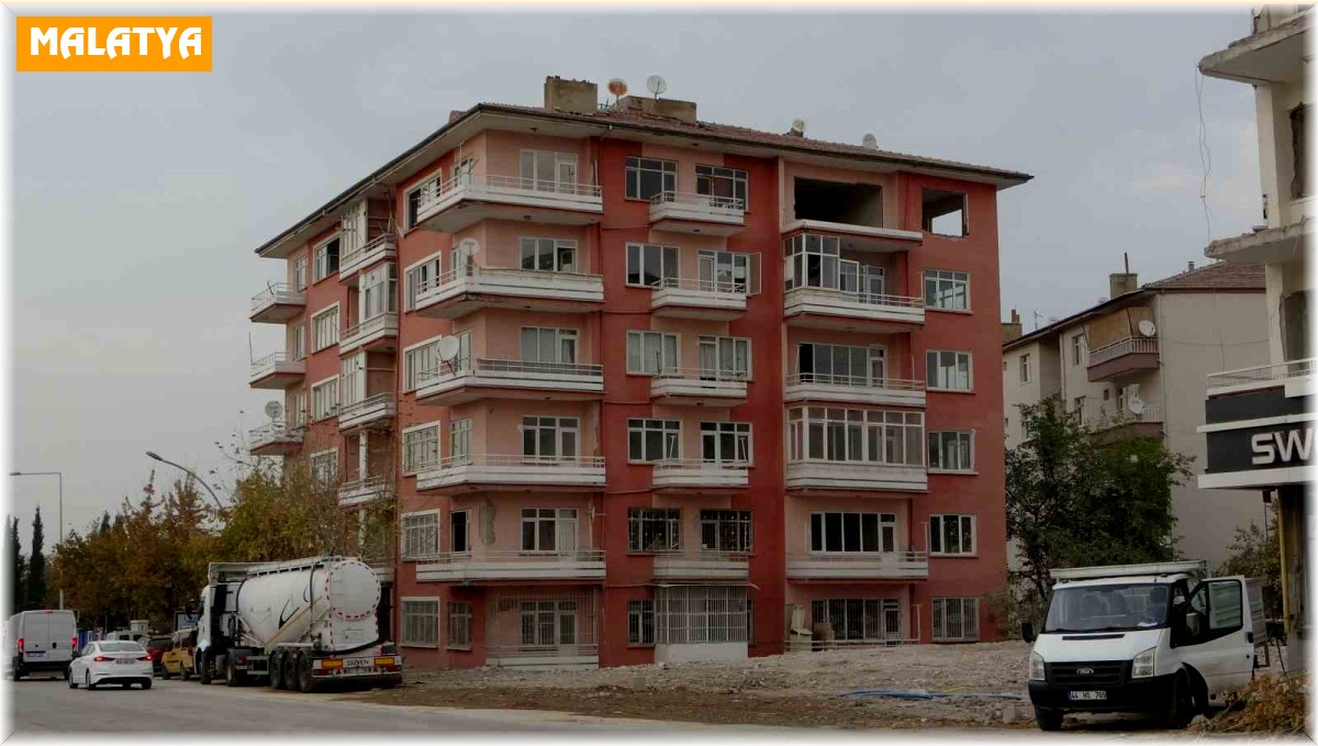 Deprem bölgesi Malatya'da Emlakta doğrulanmış ilan uygulaması sevindirdi