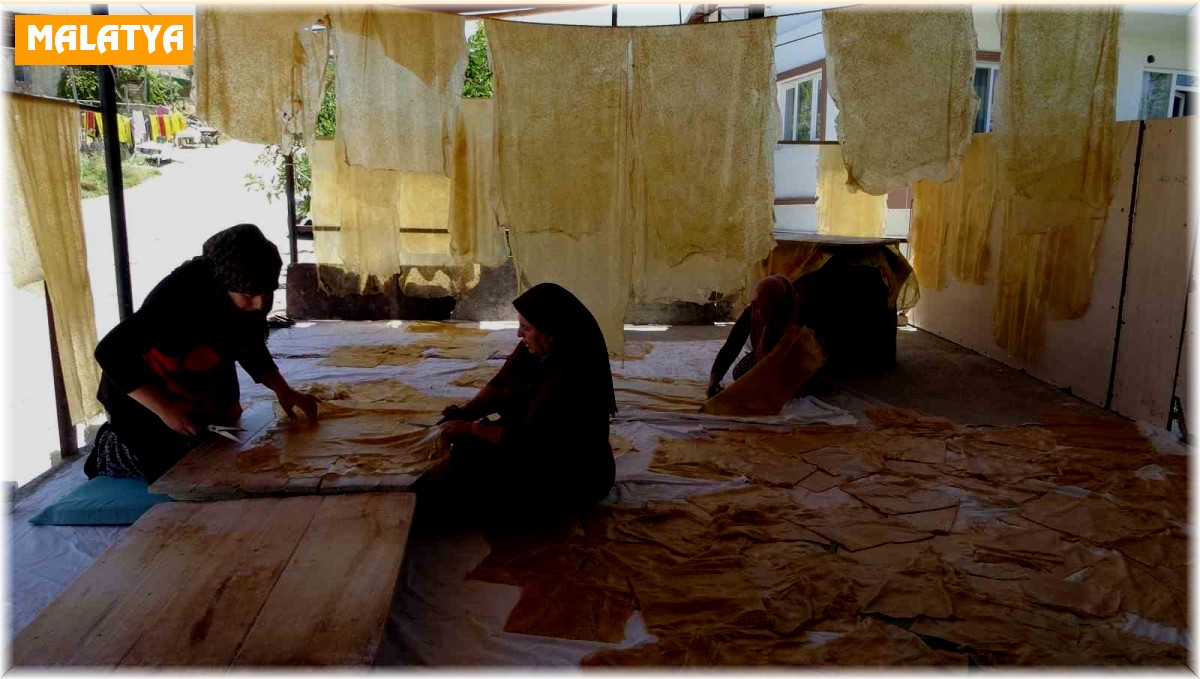 Deprem bölgesi Malatya'da kadınlardan üretim atağı