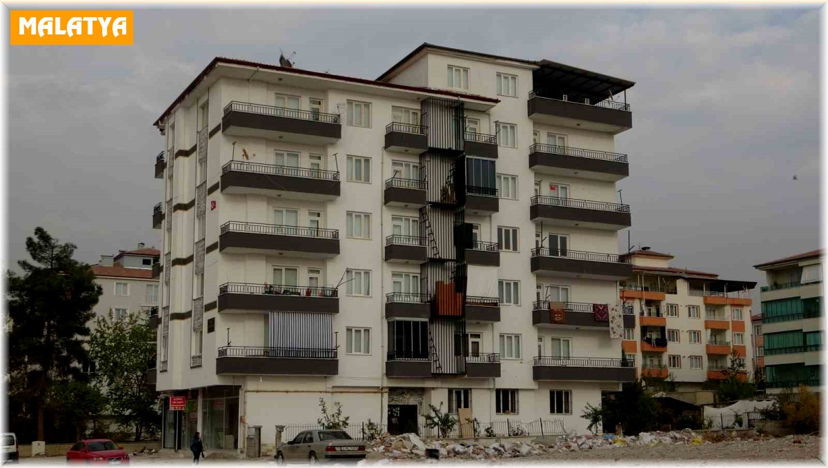 Deprem bölgesi Malatya'da konut satışları durdu