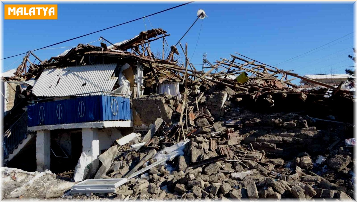 Depremde enkaza dönen Ören'de 11 kişi hayatını kaybetti