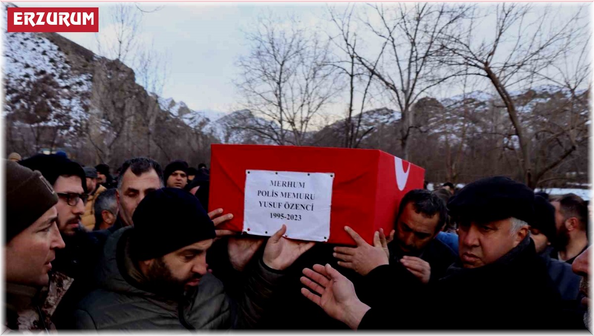 Depremde göçük altında kalan polis memuru toprağa verildi