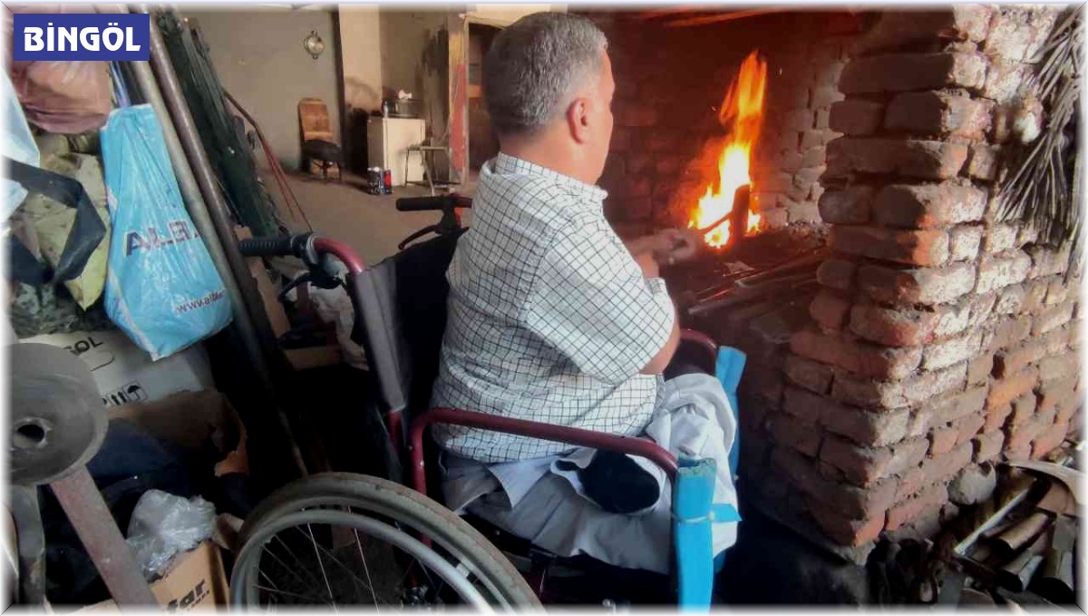 Depremde henüz 40 günlükken 2 bacağını kaybetti, yaşama azmini kaybetmedi