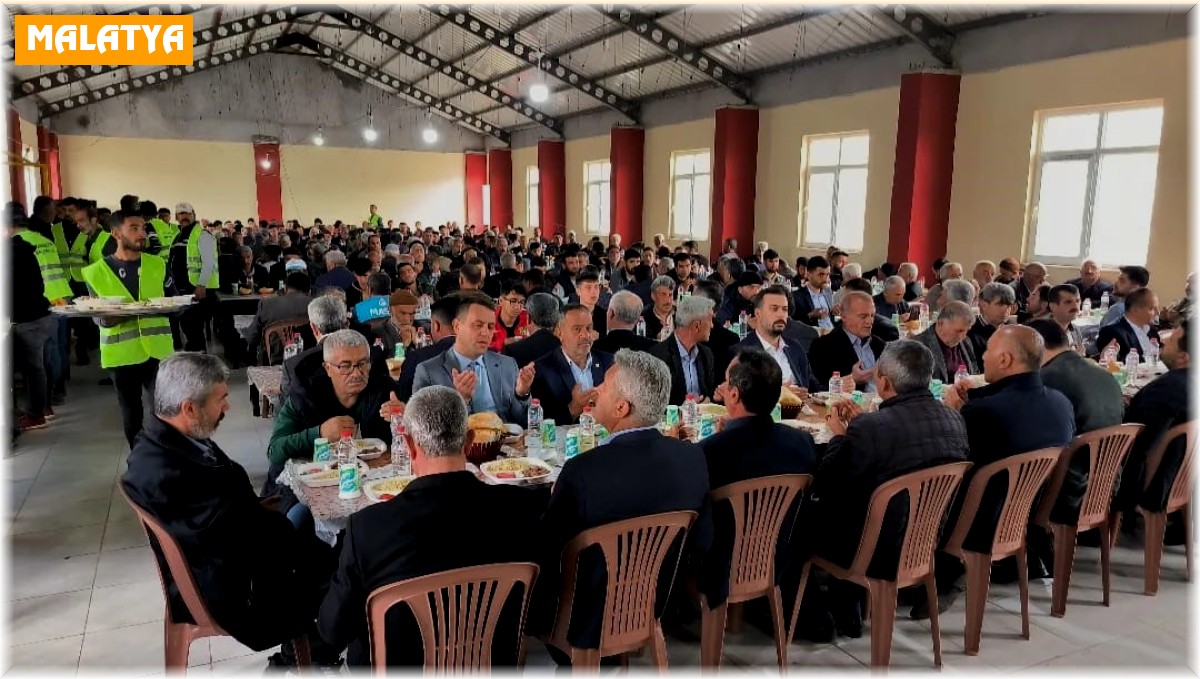 Depremde vefat edenler için mevlit okutuldu