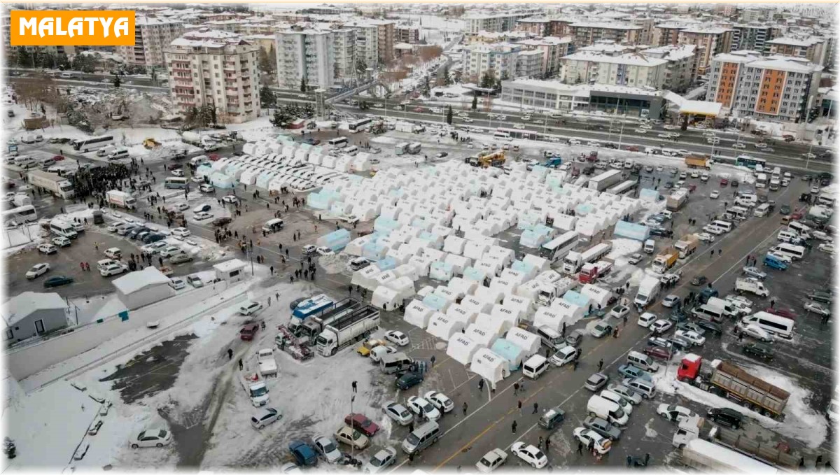 Depremin ardından Malatya'da yaralar sarılıyor