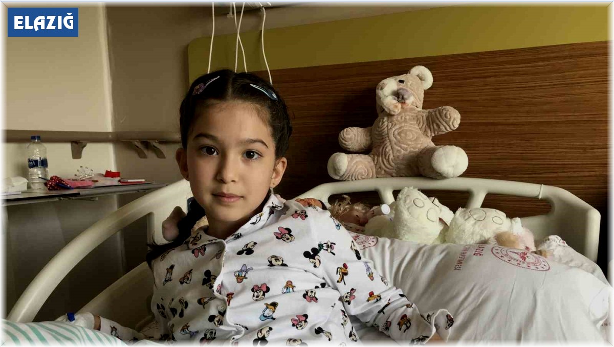 Depremin simge ismi minik Yağmur, "Artık üşümüyorum aksine terliyorum"