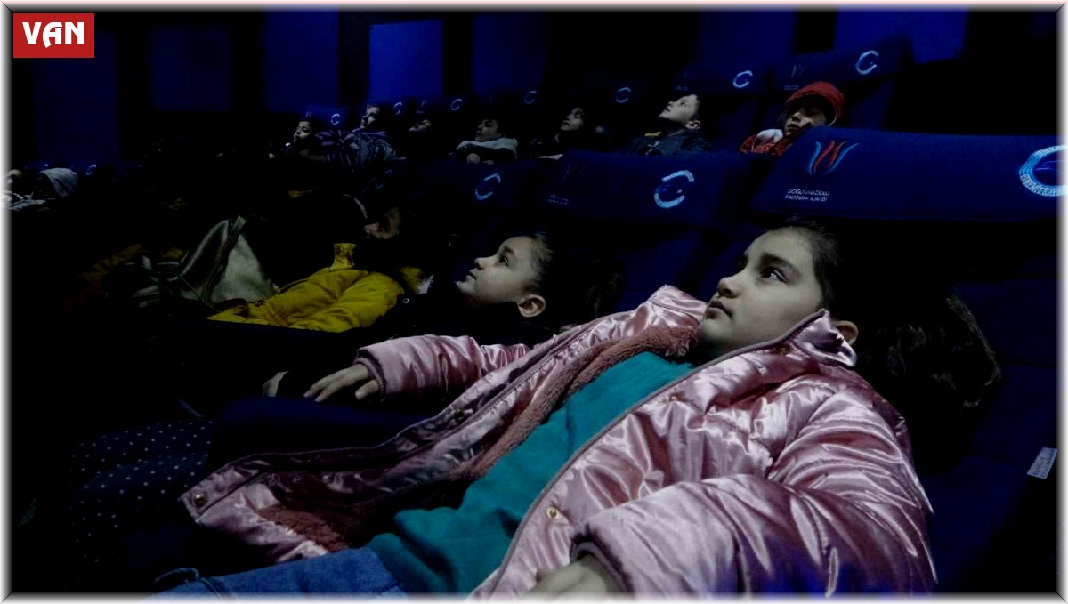 Depremzede çocuk: "Çok korktuk, öleceğimizi düşündük"