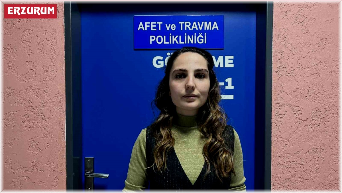 Depremzede çocuk ve gençler için özel poliklinik kuruldu