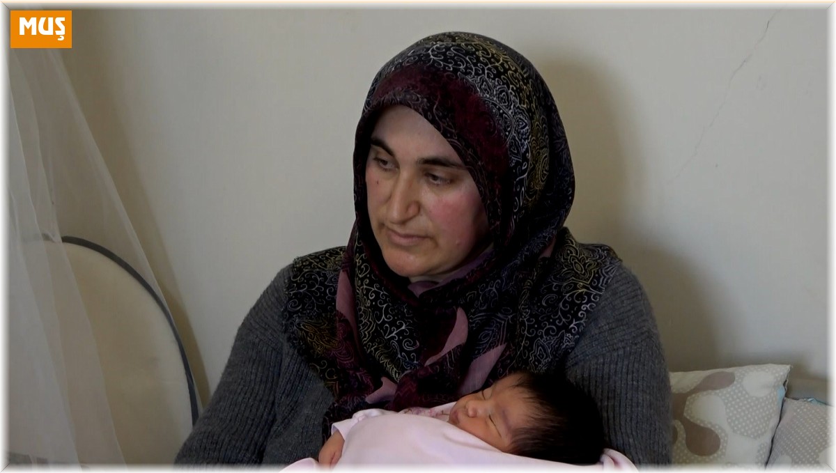 Depremzede kadın Muş'ta doğum yaptı