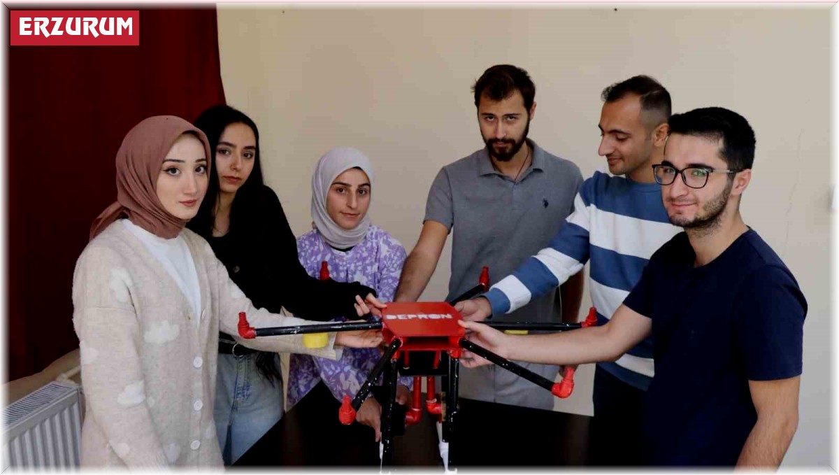 Depremzede öğrencilerden depremde arama kurtarma çalışmaları için dron projesi