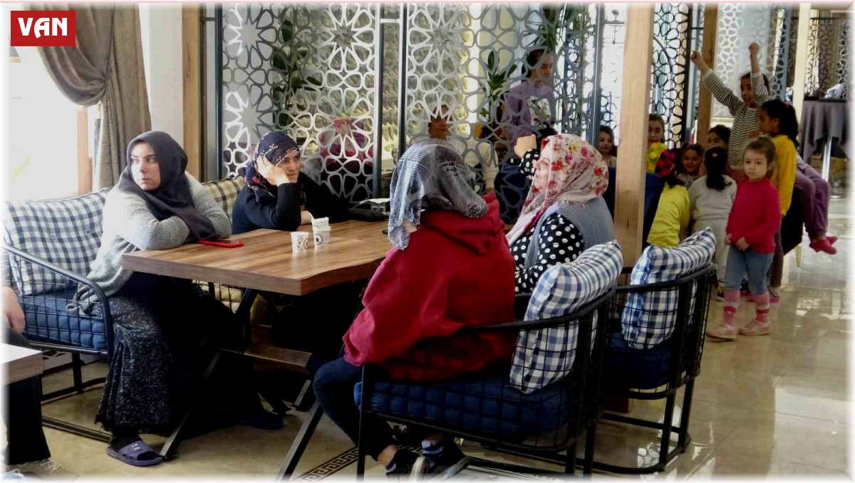 Depremzede Şevli: "Çok dehşet verici bir şeydi"