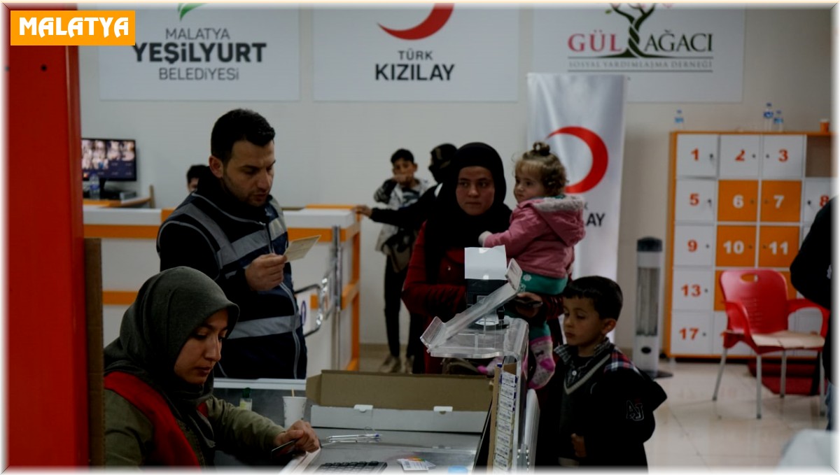 Depremzedelere toplamda 110 bin paket yardım dağıtıldı