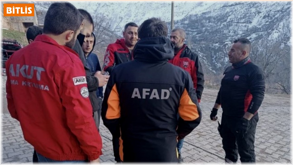 Dere kenarında ceketi ve takma dişleri bulunan yaşlı adamdan hala haber yok