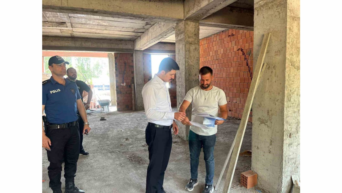 Digor'da spor kompleskinin yapımı sürüyor