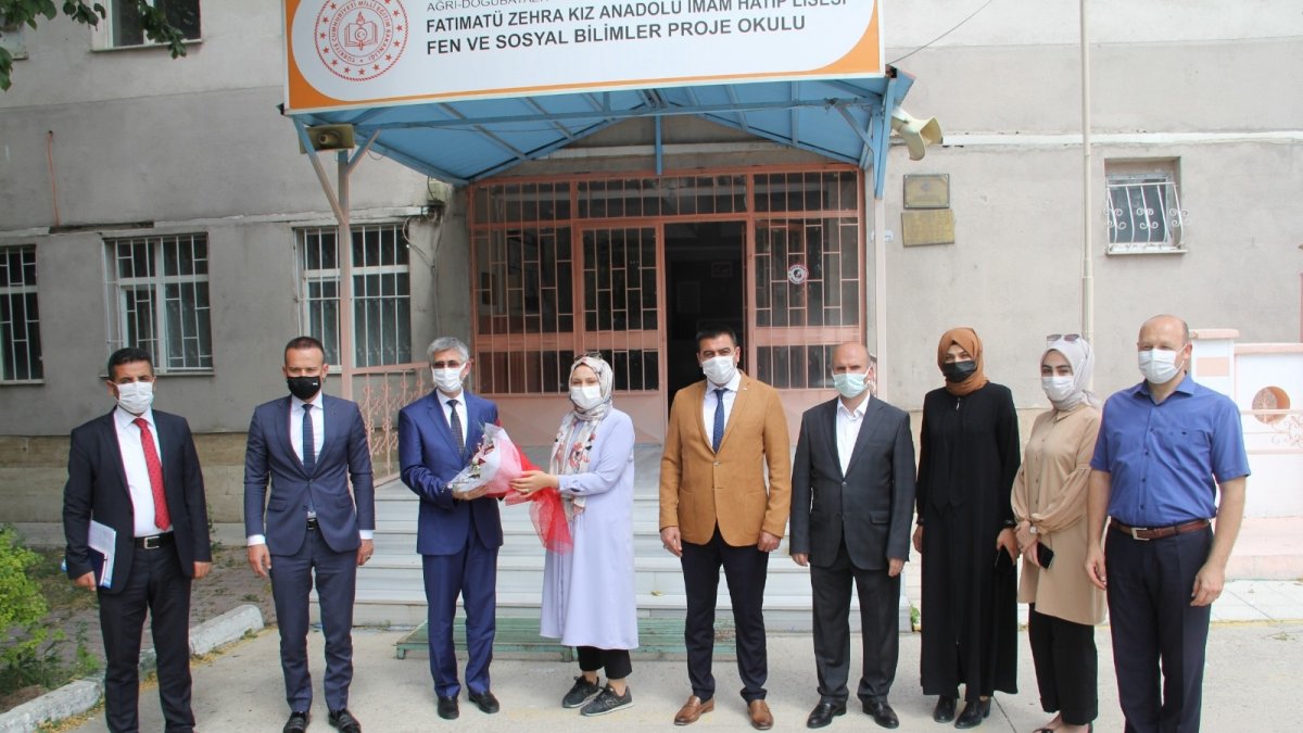 Din Öğretimi Genel Müdürü Dr. Nazif Yılmaz'ın okul ziyaretleri