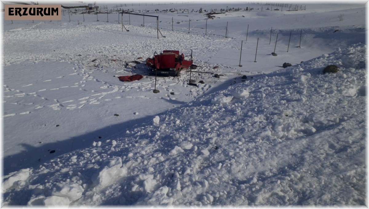 Direksiyon hakimiyetini kaybeden otomobil takla attı: 3 ölü, 3 yaralı