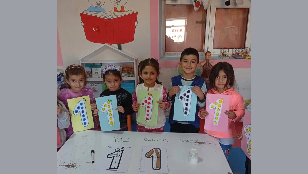 Diyadin'de Ana Sınıfı Öğrencileri "1" Sayısını Eğlenerek Öğrendi