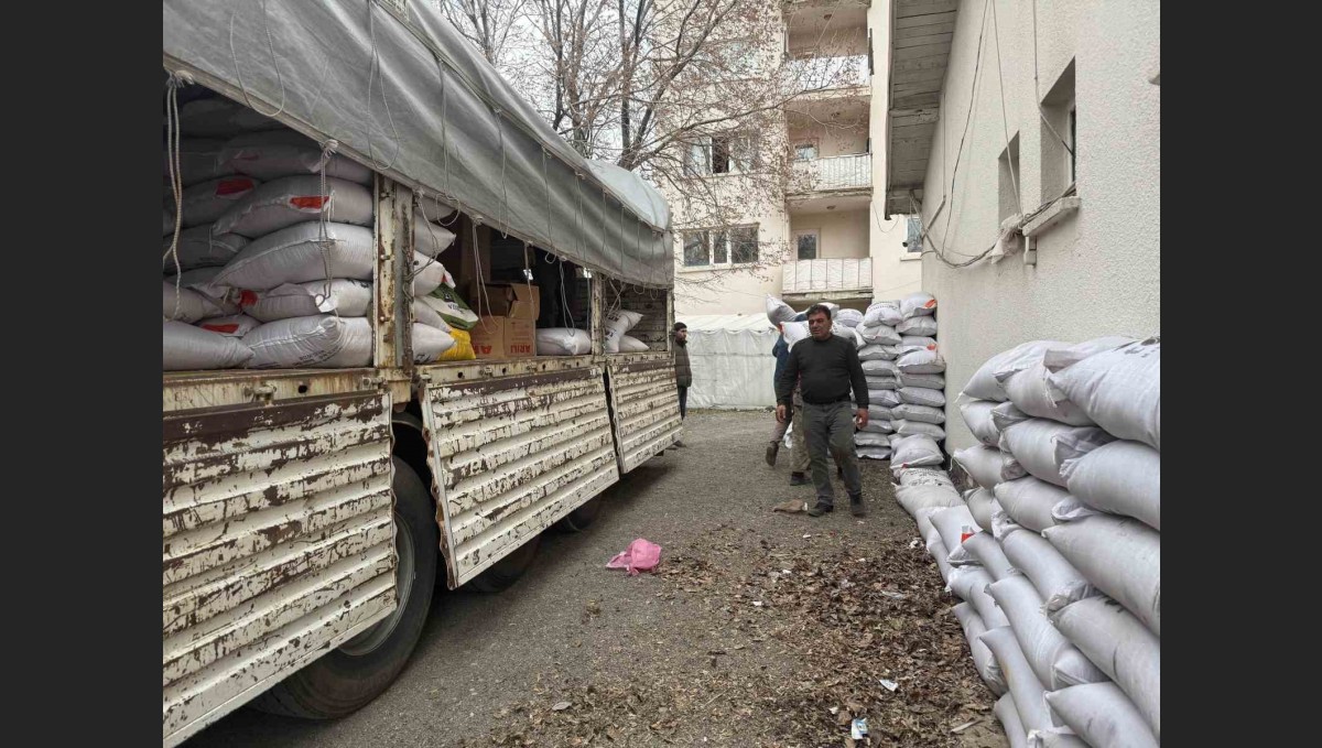 Diyadin'de çiftçiye korunga tohumu desteği