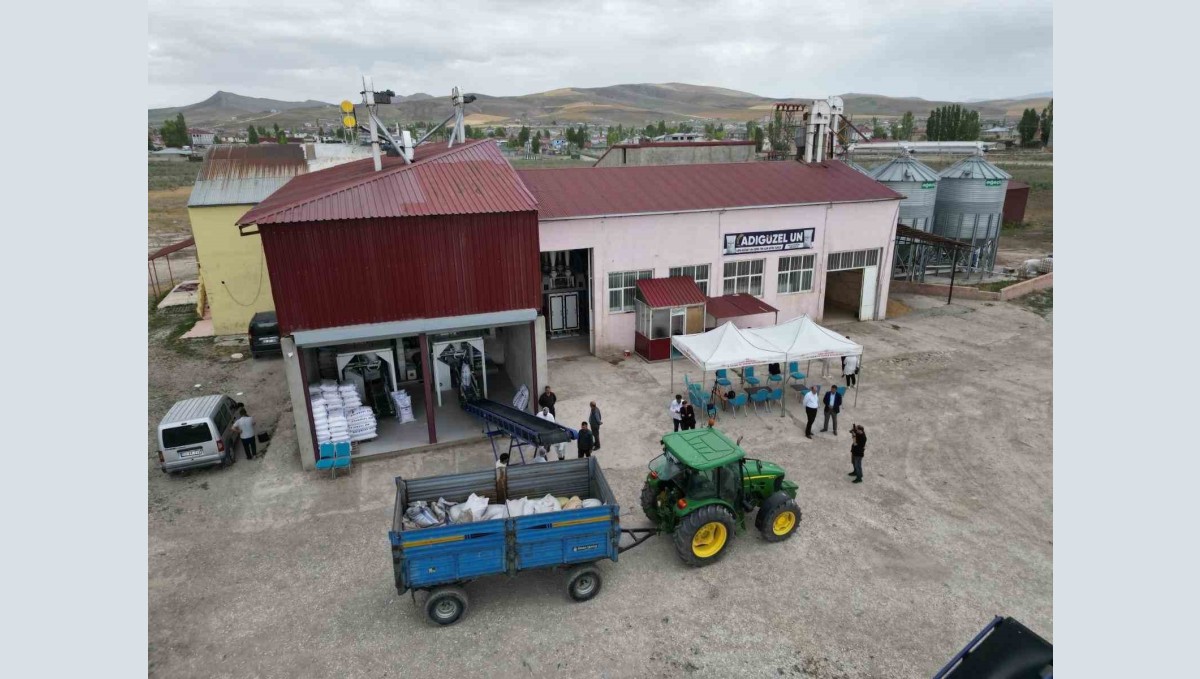 Diyadin'de Hibe Desteğiyle Kurulan Un Fabrikası Yılda 5 Bin 600 Ton Üretiyor